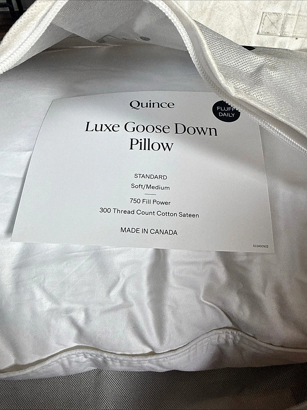 Quince Luxe Goose Down Pillow Standard White Cotton Pillow Like New